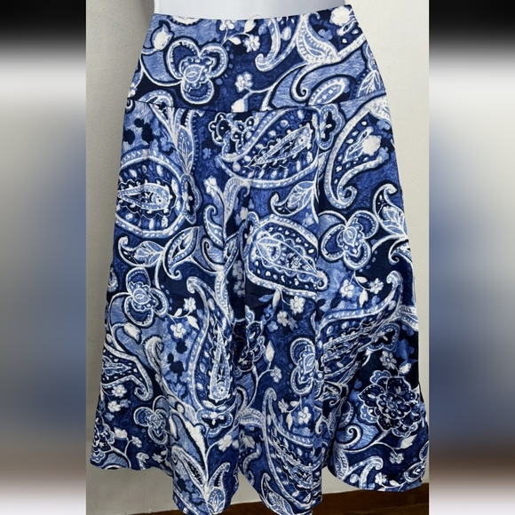 Lauren Ralph Lauren Dresses & Skirts - Lauren Ralph Lauren Paisley A-Line Knee Length Skirt Blue Size 2